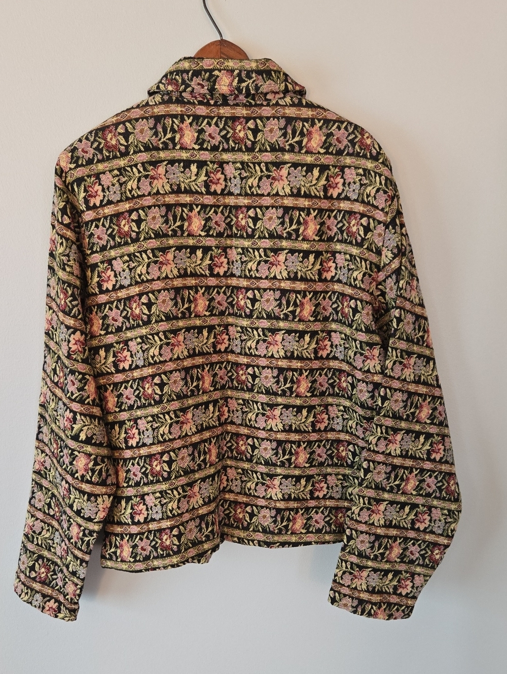 Vintage Floral Tapestry Full-zip Jacket - Picture 4 of 7